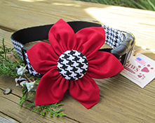 Houndstooth Red Flower Holiday Dog Collars